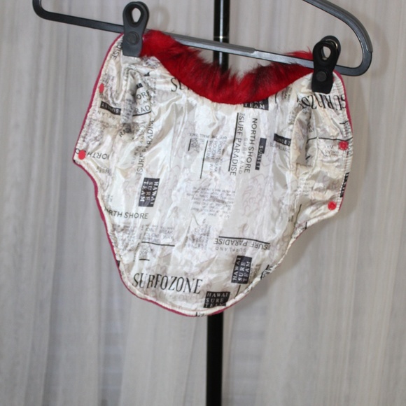 Reversible Hot Pink Dog Coat with Red Faux Fur Collar – Size M - Picture 2 of 9